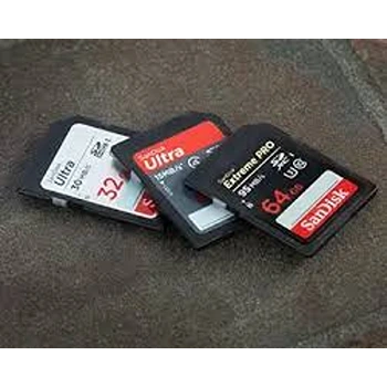 digital-camera-memory-card (66)-8123449-98516.webp